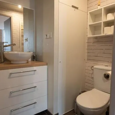 La Parenthese - Pres De La Petite France * Strazburg